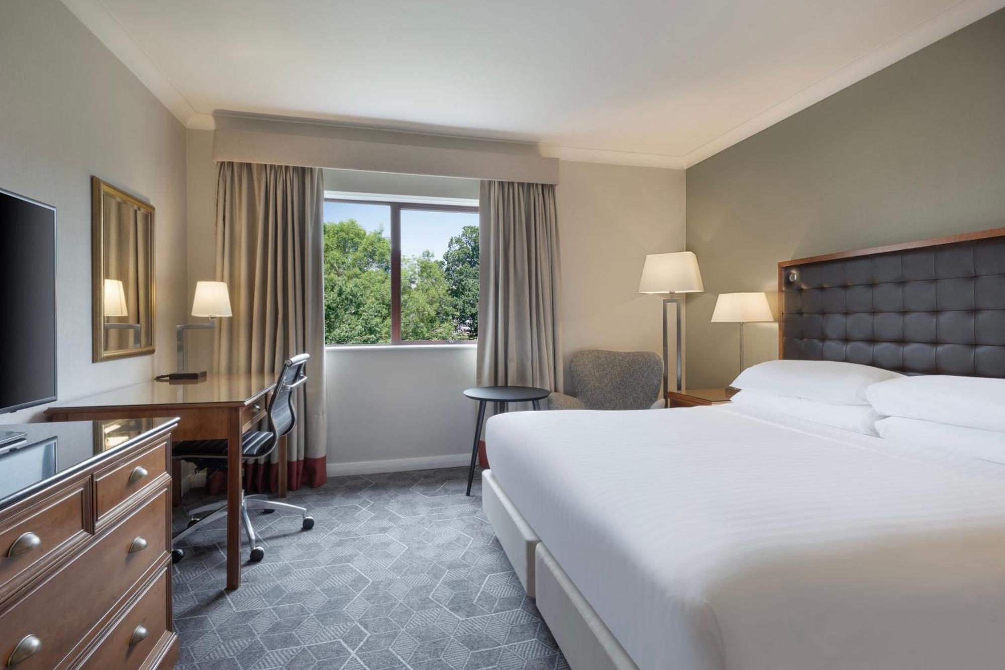 Delta Hotels By Marriott Waltham Abbey Ngoại thất bức ảnh