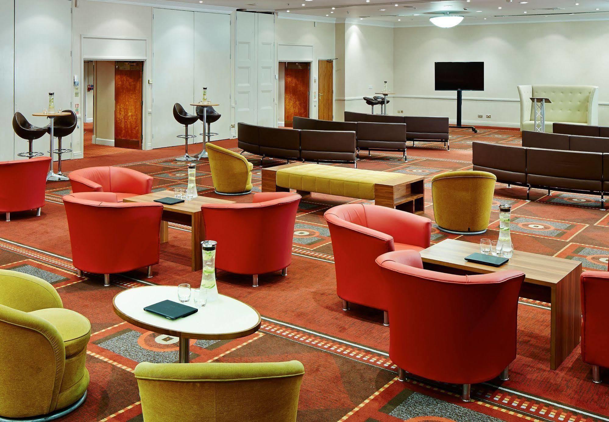 Delta Hotels By Marriott Waltham Abbey Ngoại thất bức ảnh