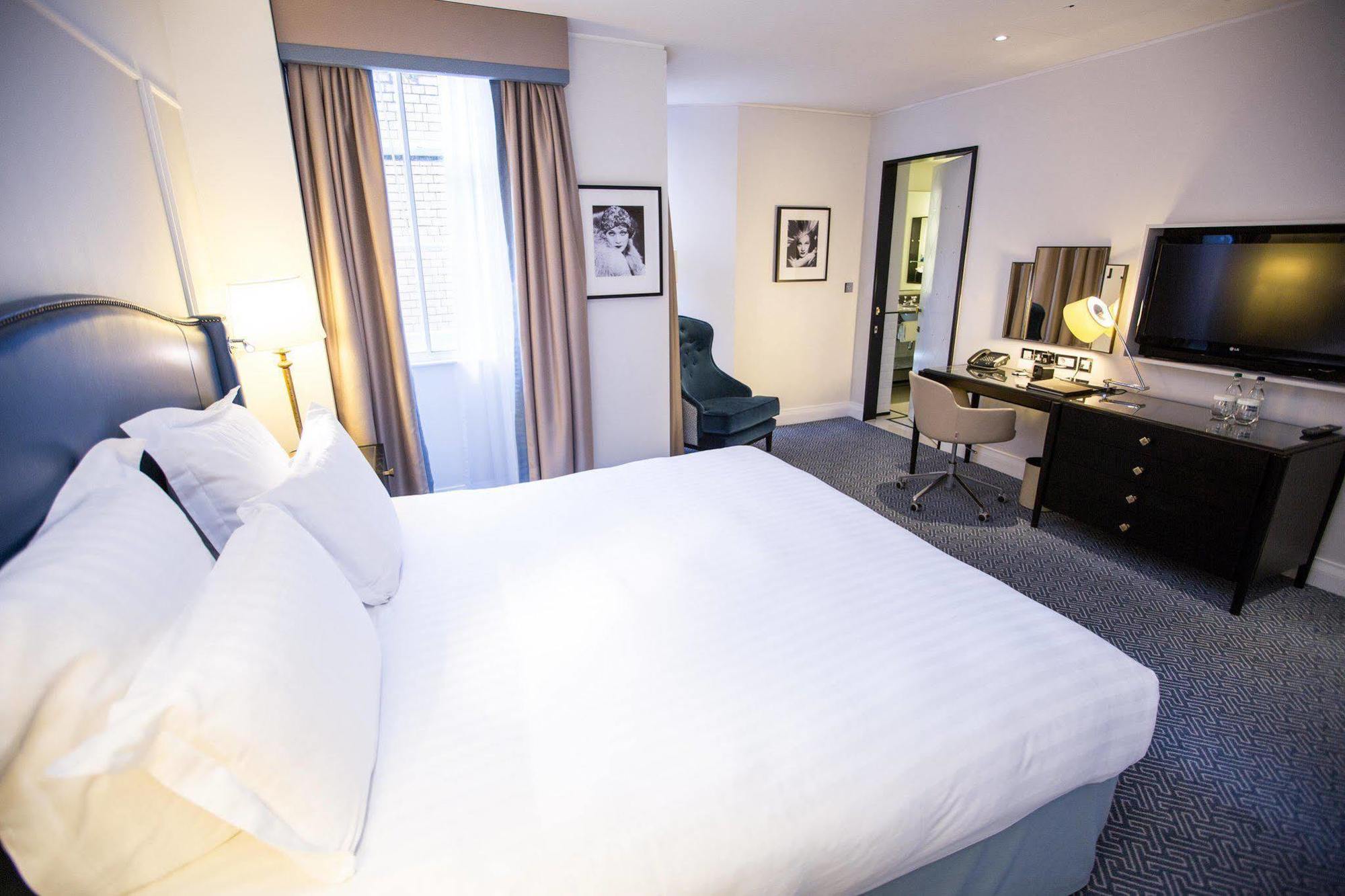 Delta Hotels By Marriott Waltham Abbey Ngoại thất bức ảnh